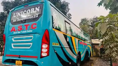 UNICORN  Bus-Side Image