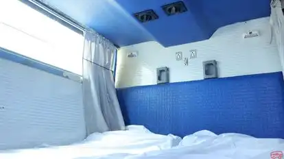 Dhanalakshmi Travels Bus-Amenities Image