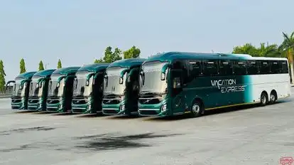 Vacation Express Bus-Side Image