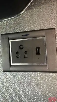 Prayag Logistics Nagpur Bus-Amenities Image