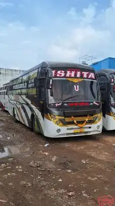 Ishita Tour and Travels Bus-Side Image