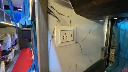 SPS Luxury Travels Bus-Amenities Image