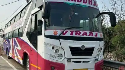 Shraddha Travels  Bus-Front Image
