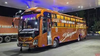 Shivpal Travells Bus-Front Image