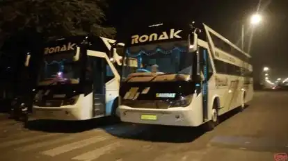 Ronak Tour and Travels Bus-Side Image