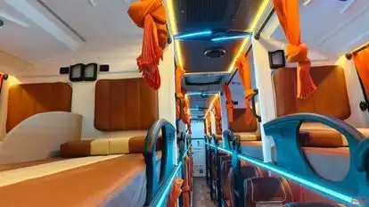 Reshmi Travels Pro Bus-Front Image