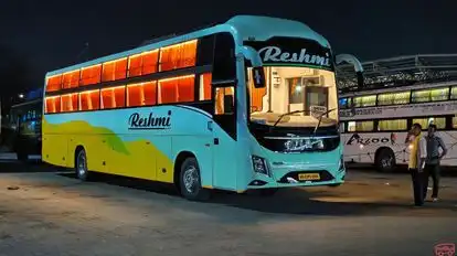 Reshmi Travels Pro Bus-Front Image