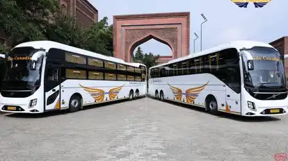 INDO CANADIAN® EXPRESS (Luxury Intercity Service) Bus-Front Image