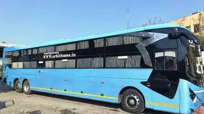 INDO CANADIAN® EXPRESS (Luxury Intercity Service) Bus-Side Image