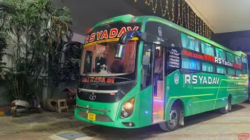 RS Yadav Smart Bus Bus-Front Image