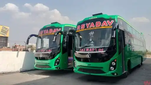RS Yadav Smart Bus Bus-Front Image