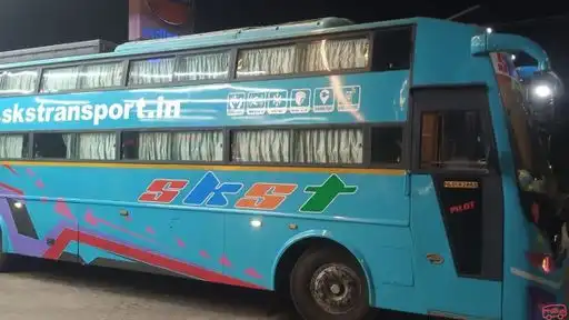SKS TRANSPORT Bus-Front Image