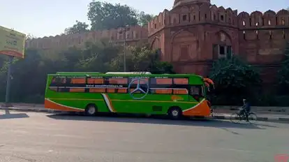 Sonali Holidays Bus-Side Image