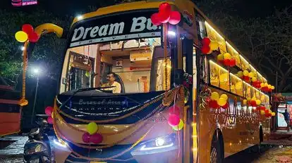 DREAM BUS TRAVELS Bus-Front Image