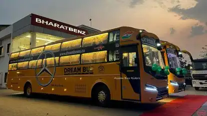 DREAM BUS TRAVELS Bus-Side Image