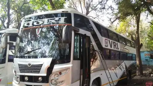 Vijay Roadlines and Logistics Bus-Front Image