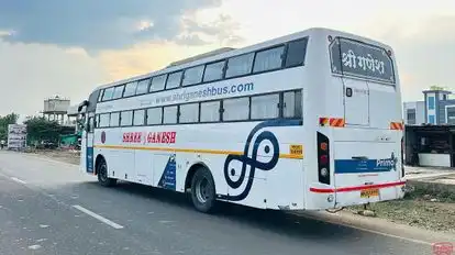 Shree Ganesh Travels Bus-Front Image