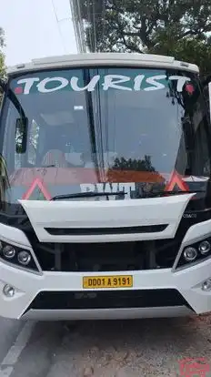 NAINI HOLIDAYS Bus-Front Image