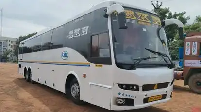 New SKN Tours & Travels Bus-Front Image