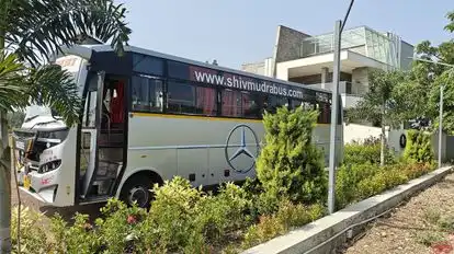 Shivmudra Tours And Travels Bus-Side Image