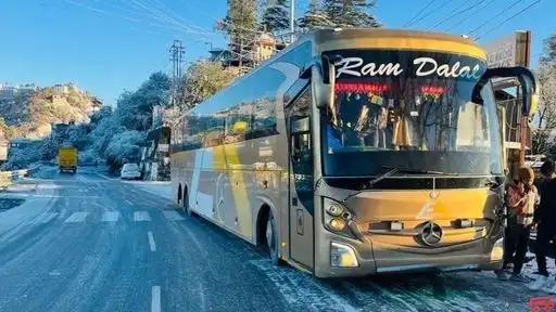 Ram Dalal Holidays Pvt Ltd Bus-Front Image