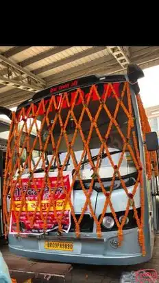 Govindam Travels Bus-Front Image