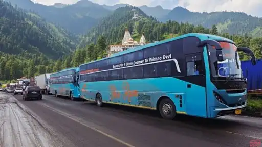 SHRI RAM TRANSPORT COMPANY Bus-Front Image