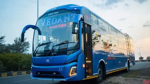 Shri Guru Services & Travels Bus-Front Image