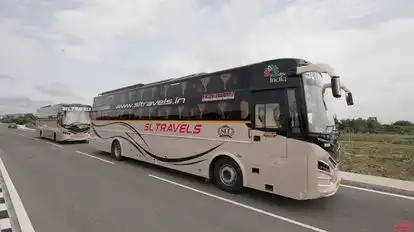 SL Travels Bus-Front Image