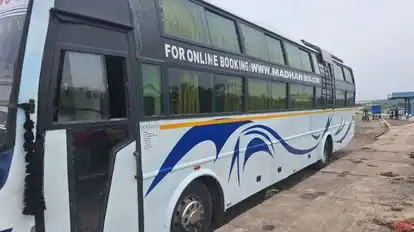 Madhan Travels(Chen) Bus-Front Image