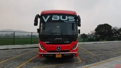 V Bus Holidays Bus-Front Image