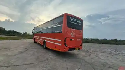 V Bus Holidays Bus-Side Image