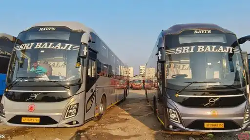 SRI BALAJI TRANSPORTS Bus-Front Image