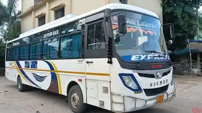 Star Light Bus Bus-Side Image