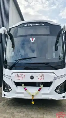 Mayuri Express Bus-Front Image