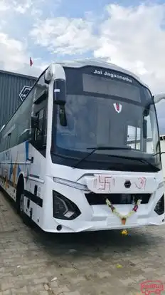 Mayuri Express Bus-Side Image