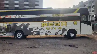 Vishwadham Travels Bus-Side Image