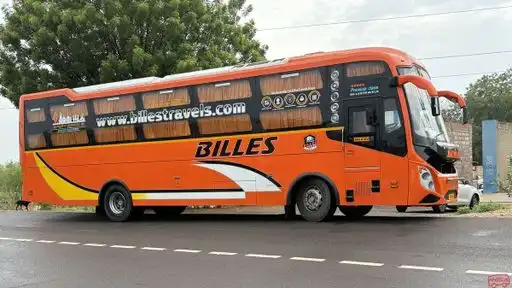 Billes Travels Bus-Front Image