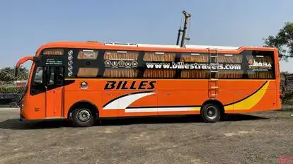 Billes Travels Bus-Front Image