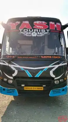 Yash Travels  Bus-Front Image
