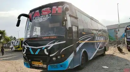 Yash Travels  Bus-Side Image