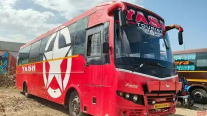Yash Travels  Bus-Side Image
