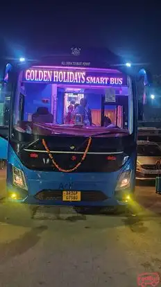 Golden Holidays Smart Bus Bus-Front Image