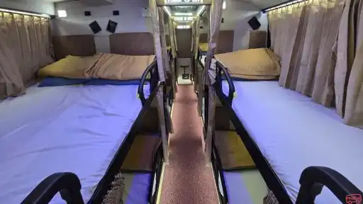 Mahesh Travels Bus-Front Image
