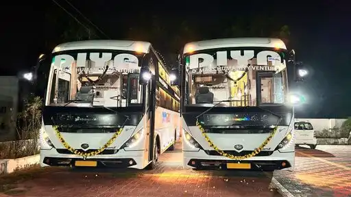 Diya Bus Bus-Front Image