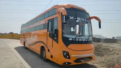 XElite Travels Bus-Front Image