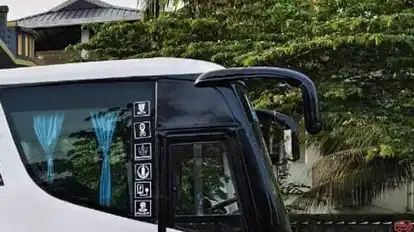 LAXMA TOURS & TRAVELS Bus-Amenities Image