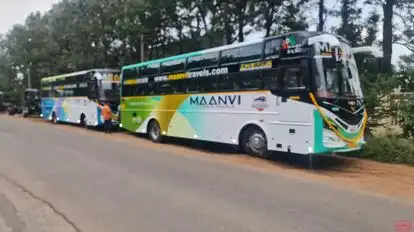 Maanvi Tours & Travels Bus-Front Image