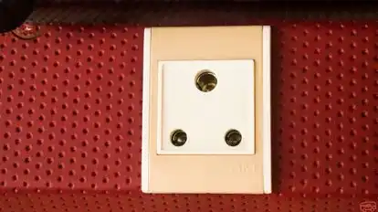 KMRL kalaimakal Road Lines Bus-Amenities Image