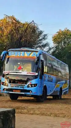 PRIYA BUS SERVICE Bus-Front Image